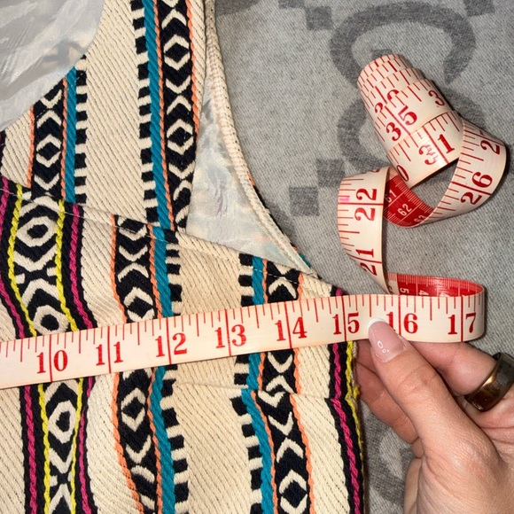 H&M Multicolor Geometric Crop Top - Picture 5 of 7